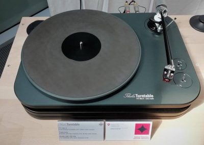 Thales TTT Slim II lemezjátszó